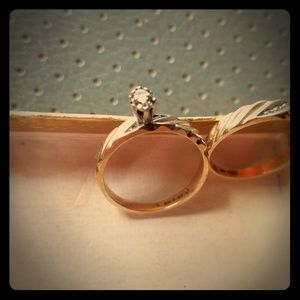 10 k wedding set 5 diamond,  band and ring